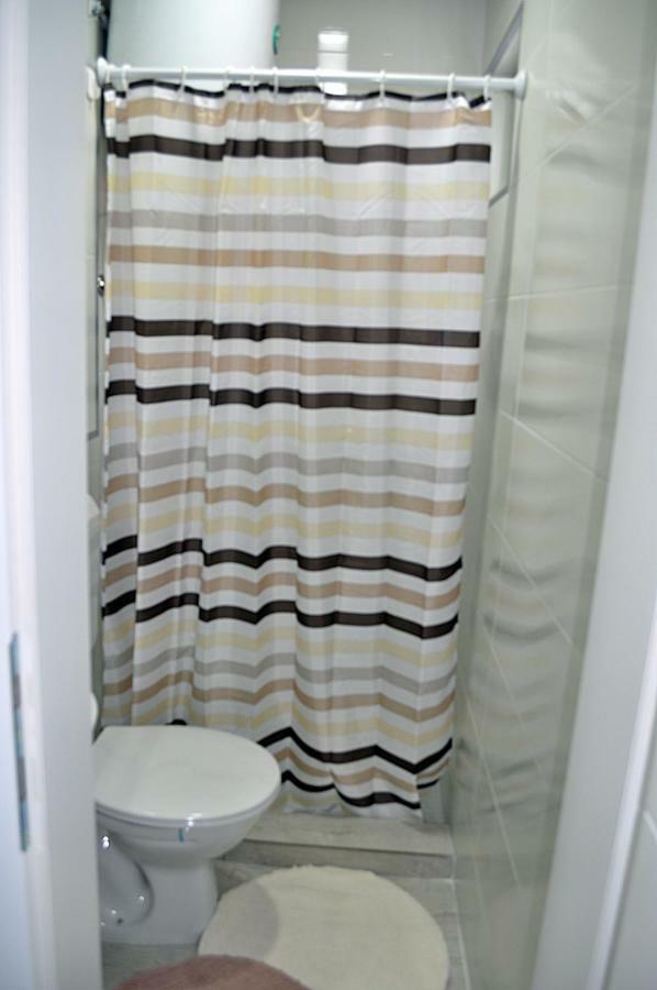 Apartman Dina Apartment Tuzla Bagian luar foto